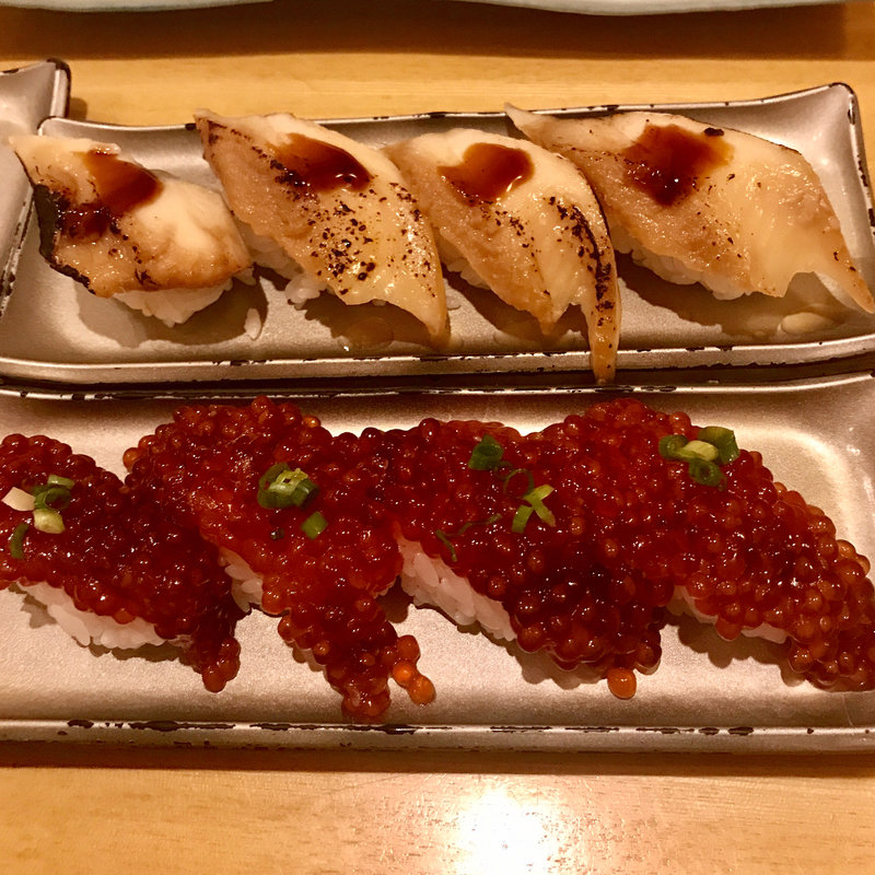 筋子醤油漬け、煮穴子(町のすし家 四季花まる すすきの店)