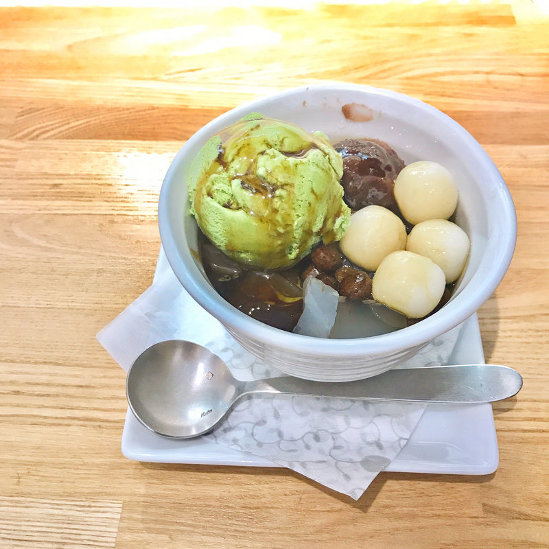 抹茶クリームあんみつ(nana's green tea 上野マルイ店)