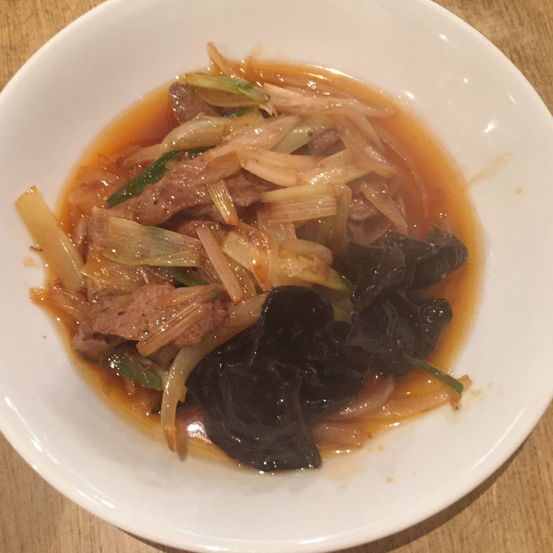 ネギとレバーの炒め(中国屋台十八番)