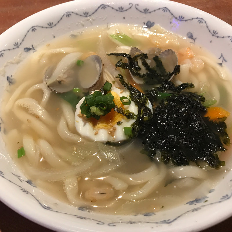 海鮮うどん(韓国カフェダイニング Nohohon)