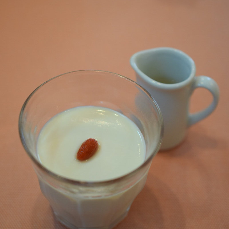 杏仁豆腐(蔭山樓)