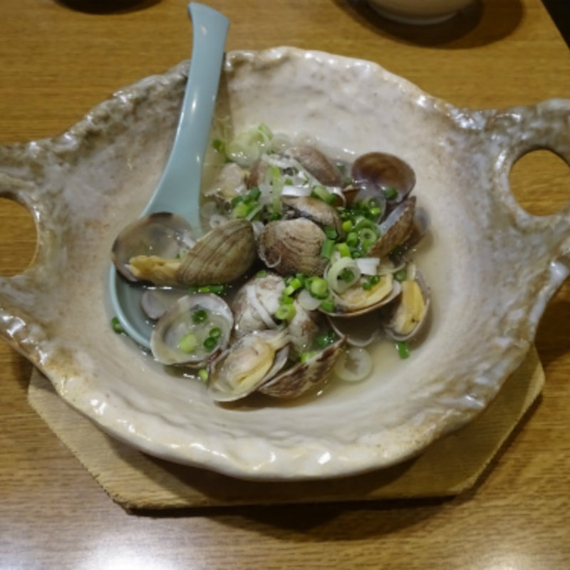 あさりの酒蒸し(港や 関内店)