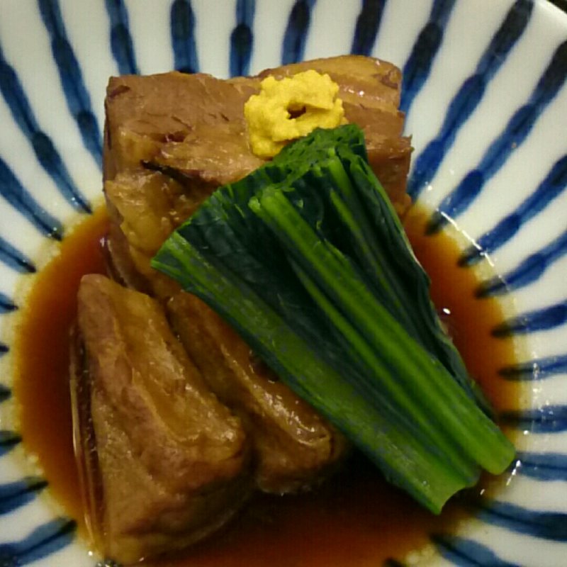 豚の角煮(小料理  藁)