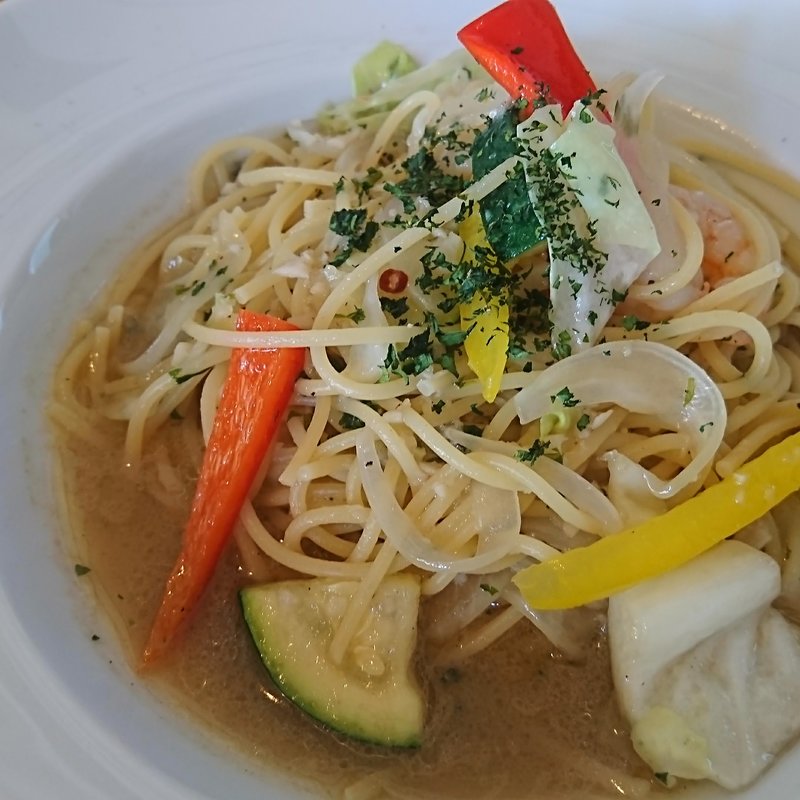 夏野菜とアンチョビのペペロンチーノ(ボスケット （Ｂｏｓｃｈｅｔｔｏ）)