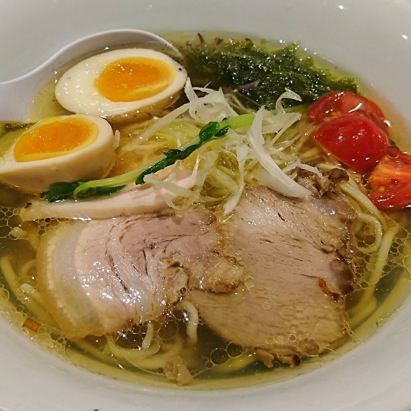 特製塩旨味出汁そば(ソラノイロ ARTISAN NOODLES)