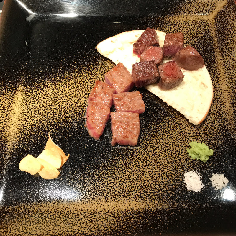 紫檀コース 肉料理(鉄板焼 山海)