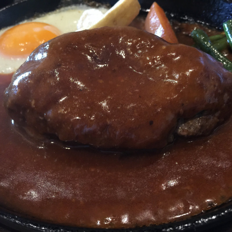 ジャンボハンバーグセット(洋食春 )