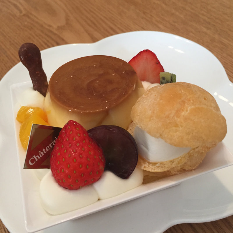 フルーツ プリン ア・ラ・モード(シャトレーゼ 高石店)