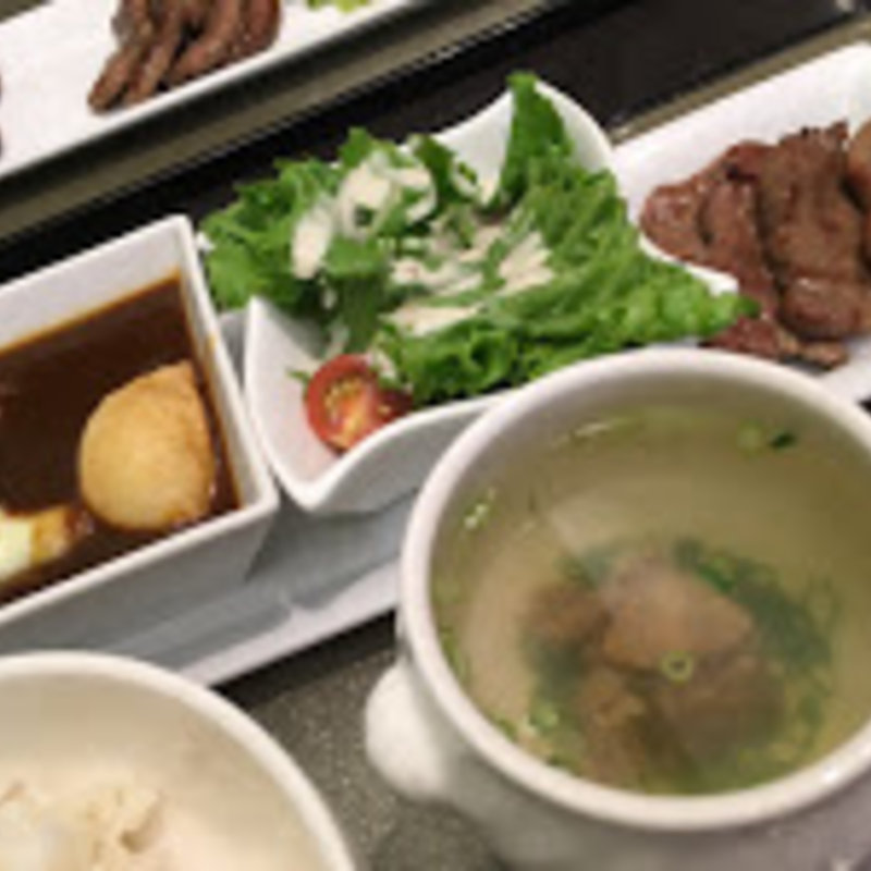 牛タン焼きとタンシチューのセット(青葉亭 エスパル店 （【旧店名】COMPTOIR 青葉亭）)