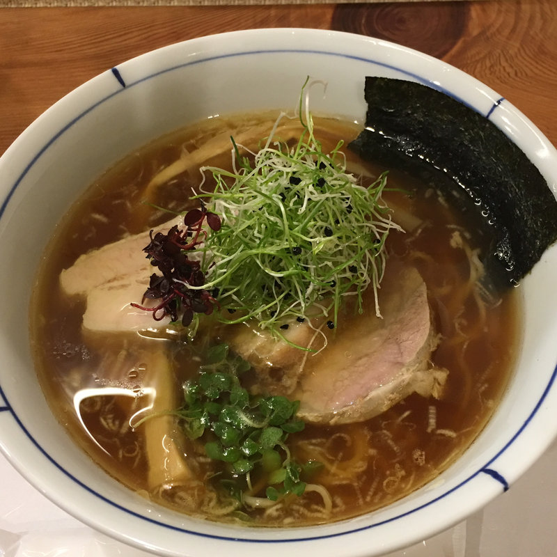 大阪市福島区でのおすすめ醤油ラーメンbest30 Sarah サラ