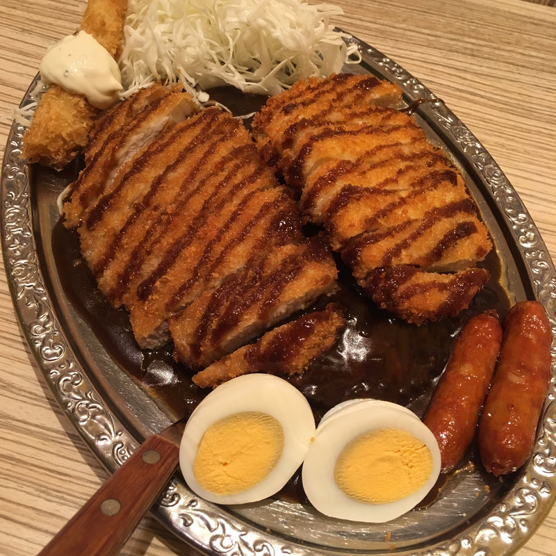 メジャーカレー ファーストクラス(特大)(ゴーゴーカレーキャナルシティ博多スタジアム)