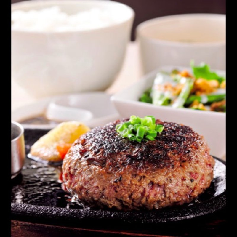 伊萬里牛ハンバーグ(TOKIO （トキオ）)