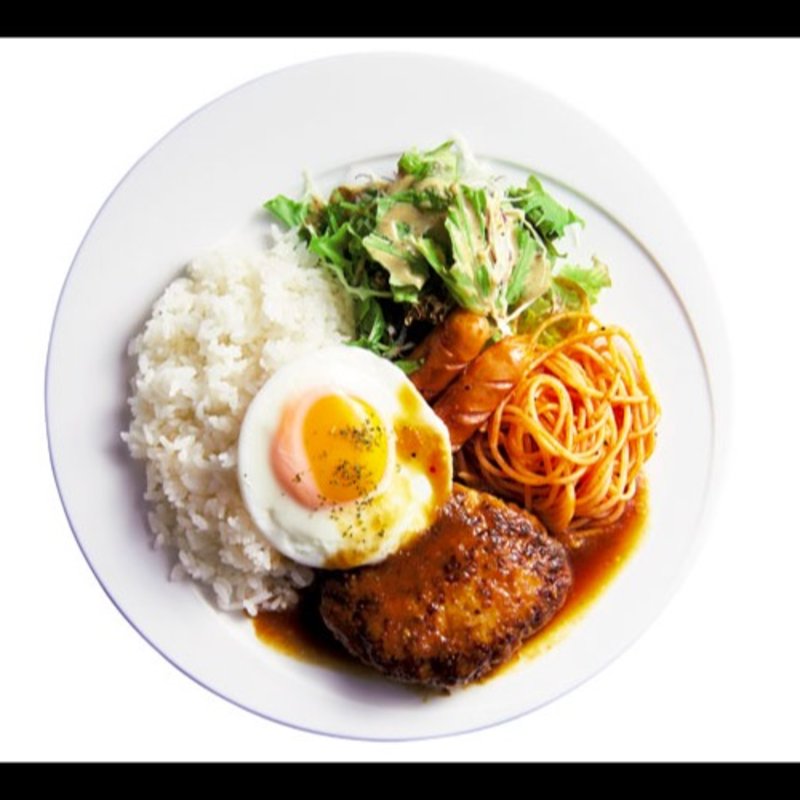 おかやま備前豚100％の手作りハンバーグ卵、ソーセージ添え 特製ソース(銀座みやけ家)