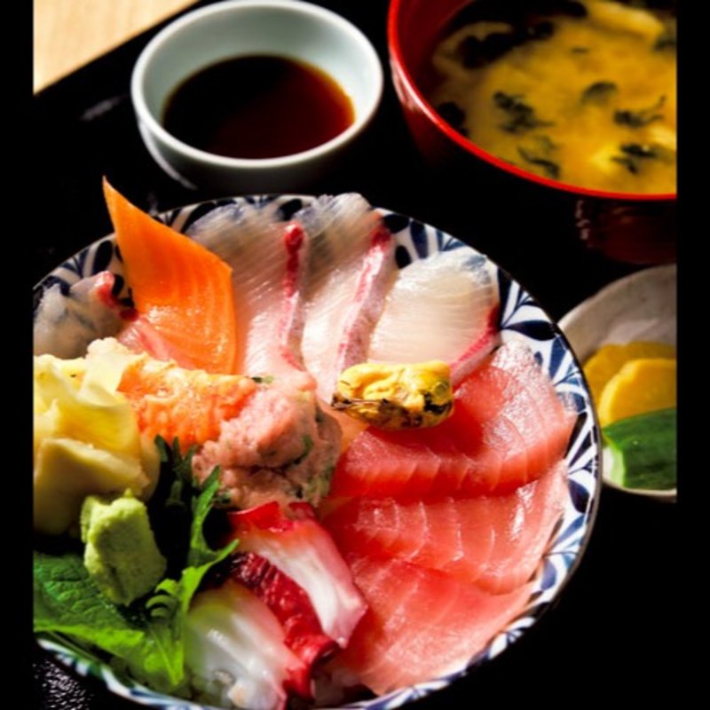 海鮮丼(小田原橋棟)