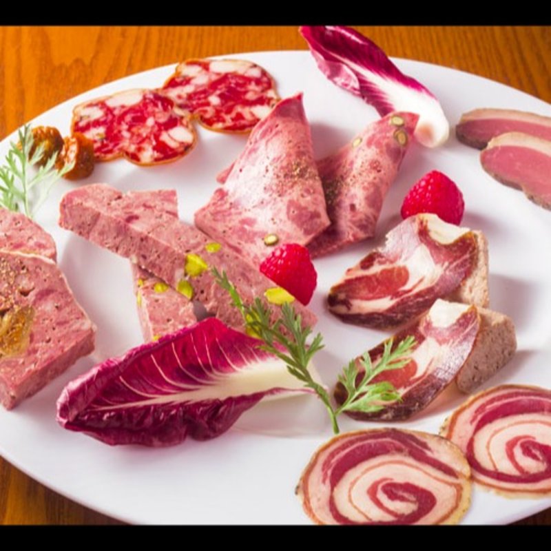 本日のシャルキュトリーの盛り合わせ(ラ・ブーシェリー・デュ・ブッパ)