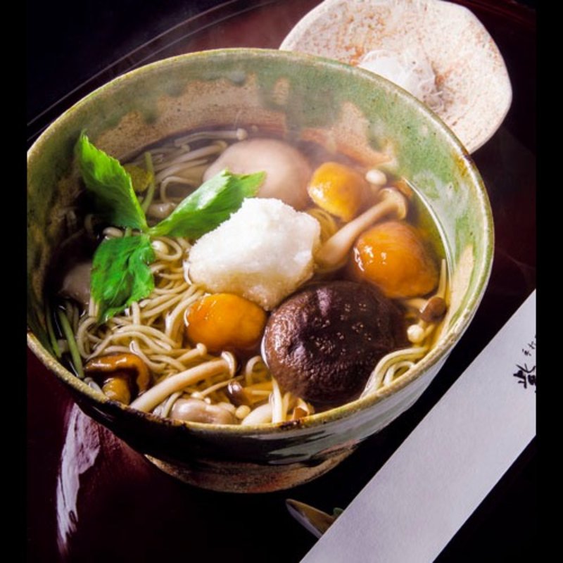 きのこおろし蕎麦(手打蕎麦処 紫仙庵（しせんあん）)