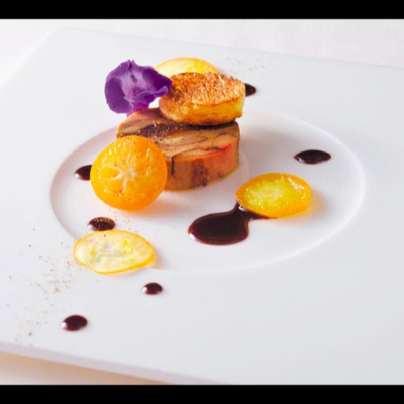 ラ・コリンヌのスペシャリテ プレッセ・ド・フォアグラ 季節の果実と共に(ラ・コリンヌ （La Colline　【旧店名】K's Dining）)
