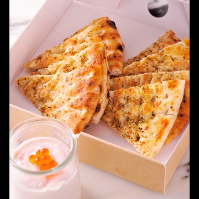 タラマサラータ＋ピタブレッド(THE APOLLO （アポロ）)