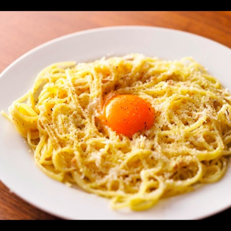 鶏そぼろのリングイネパスタ 地鶏卵のせ(焼鳥BAR A VINS 76 (76vin))