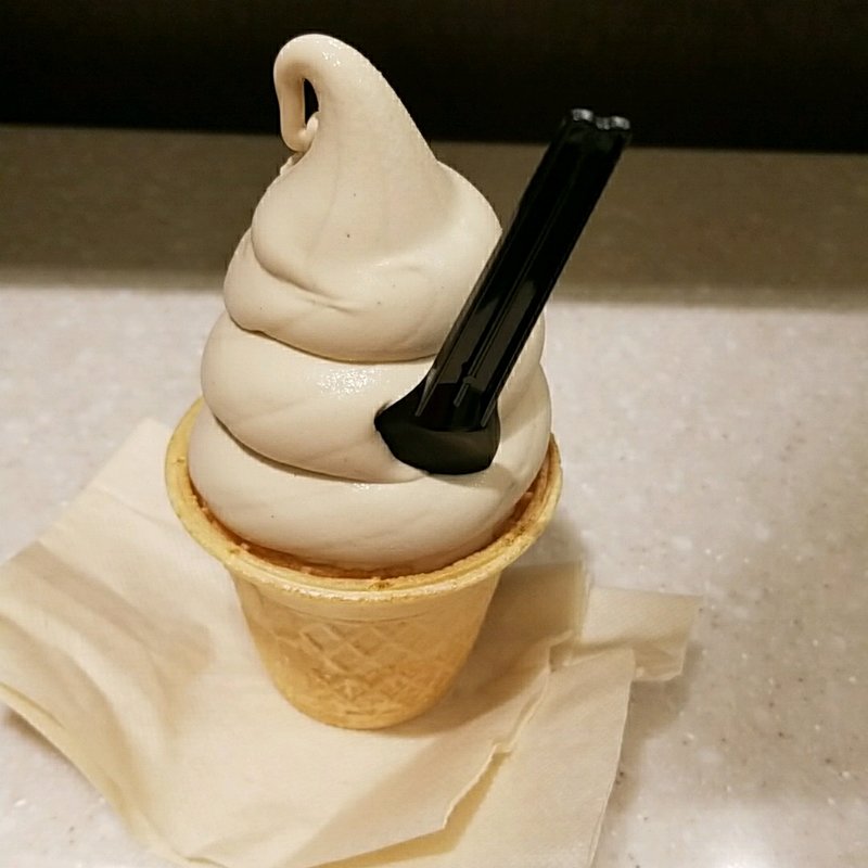 プレミア　ソフトクリーム(ルチアーノビオ銀座)