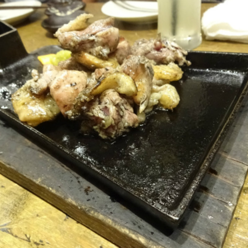 地鶏炭火焼き（コース内）(宮崎県日南市 塚田農場 新橋烏森口店)