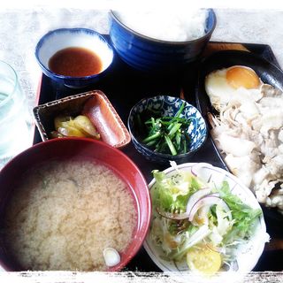 豚バラじゅーじゅー焼き定食(いります食堂 )