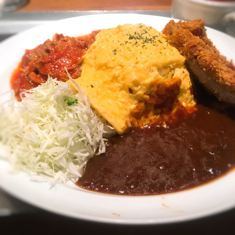 名物 あいがけオムライス(TAVERNA UOKIN 京橋店)