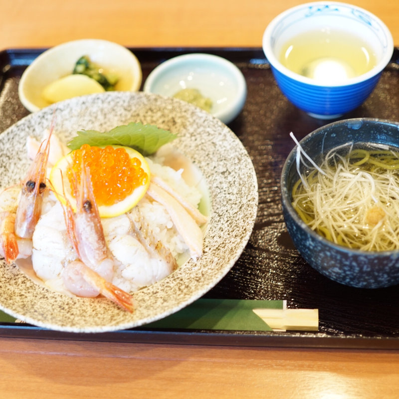 炙りのどぐろ海鮮丼(れすとらん小矢部)