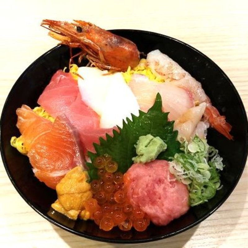 大漁徳兵衛丼(にぎりの徳兵衛 川原店)