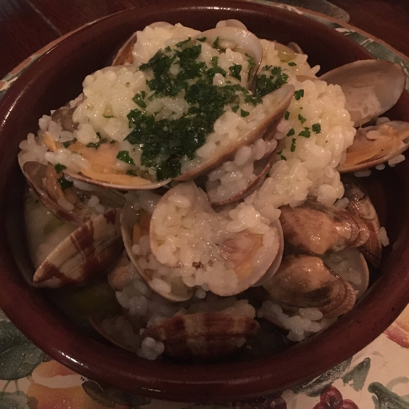 バスク地方のあさりごはん(バル・エンリケ)