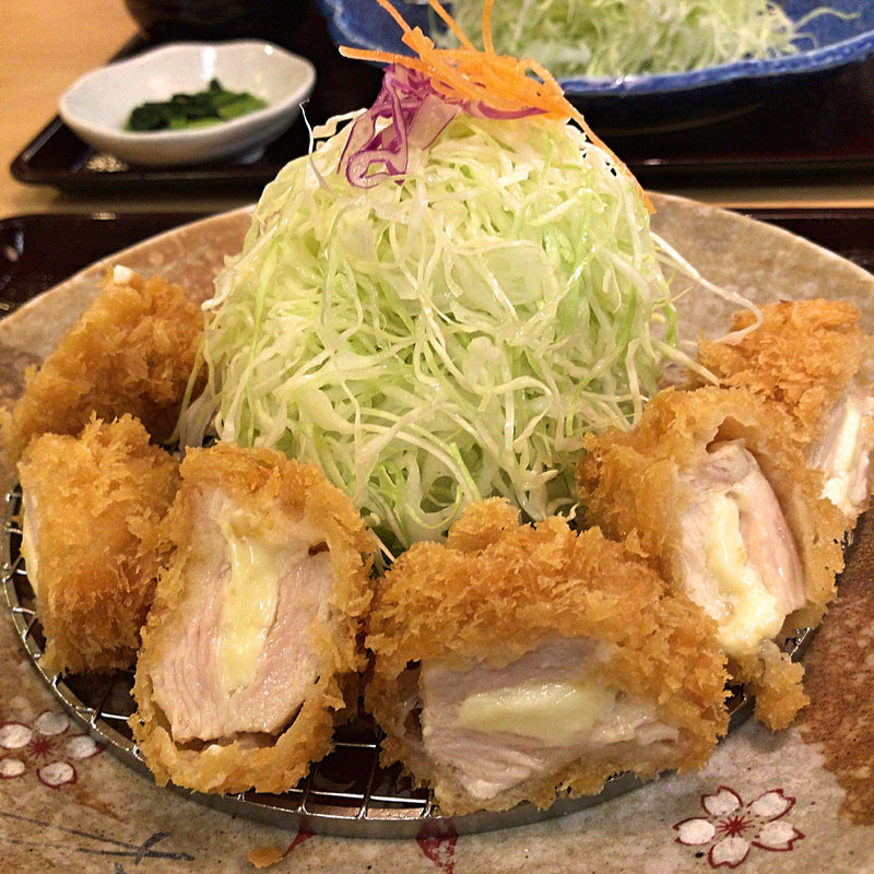 チーズチキンカツ定食(とんかつ処倉敷浜田屋 )