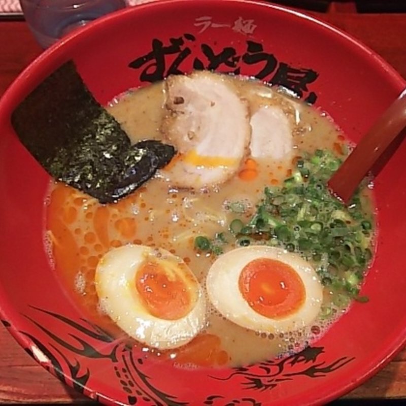 味玉HOTラーメン(ラー麺ずんどう屋 梅田東通り)
