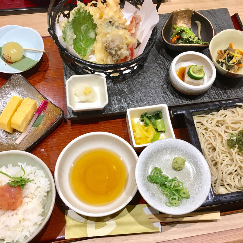 季節の天ぷら膳(三宝庵)