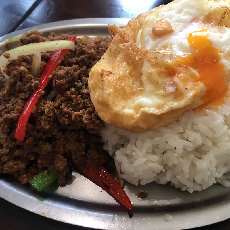 ガパオ(ヒマラヤカリー Lukla Village)