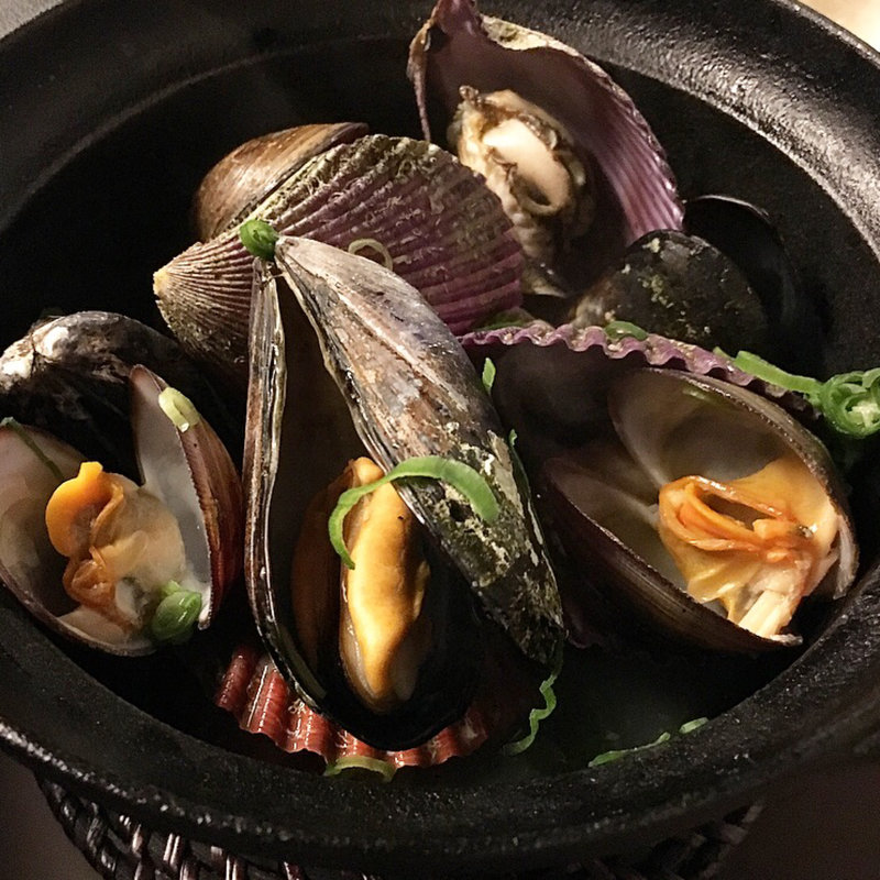 貝蒸し(酒亭道や)