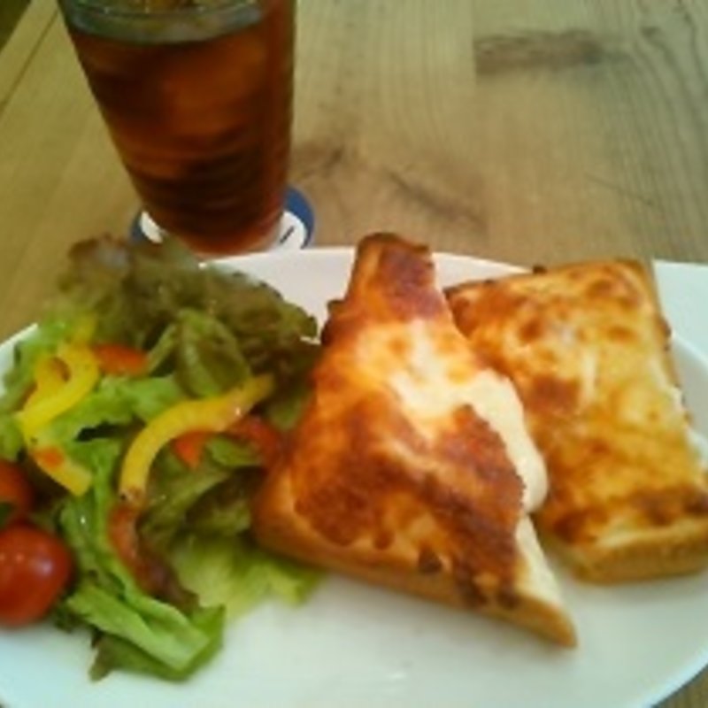 ランチ クロックムッシュ(プレリアル 成城)