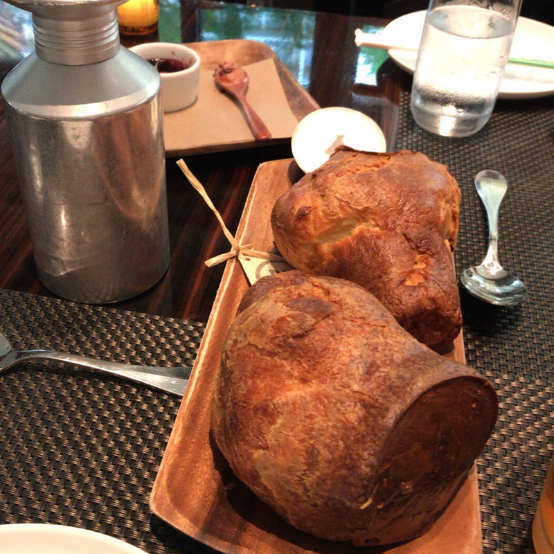 ポップオーバー(BLT Steak Waikiki)