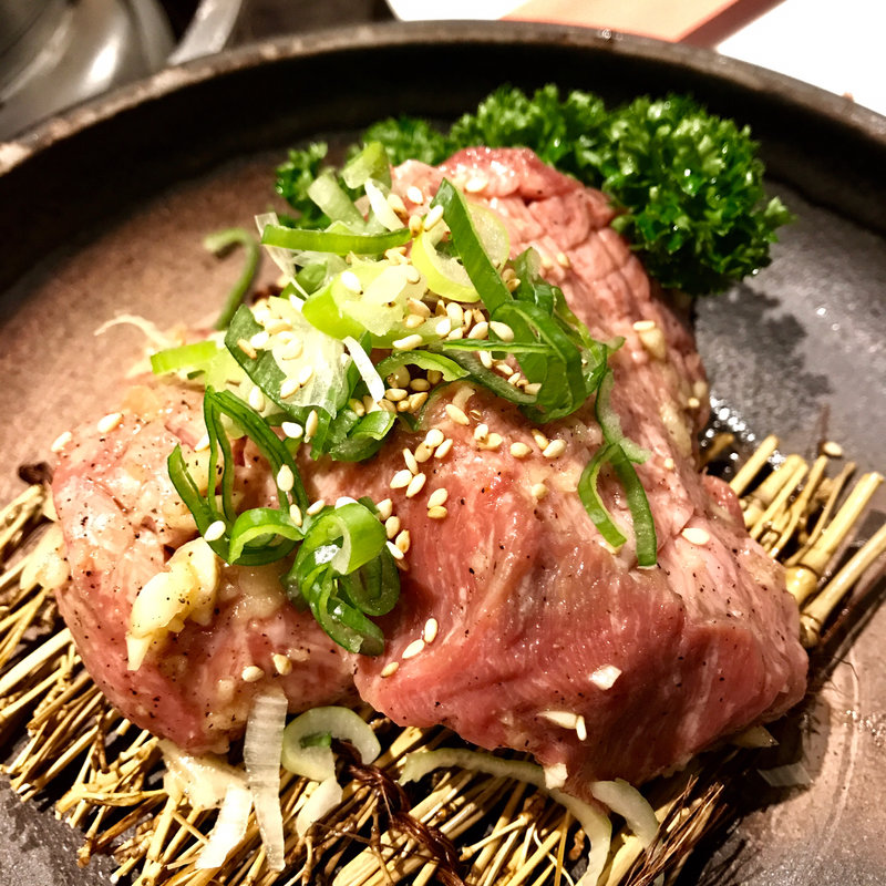 厚切り上タン(炭火焼肉 一丁目)