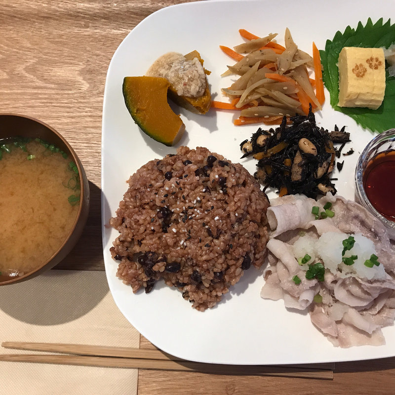 ホエー豚の豚しゃぶ(Cafeむすび)