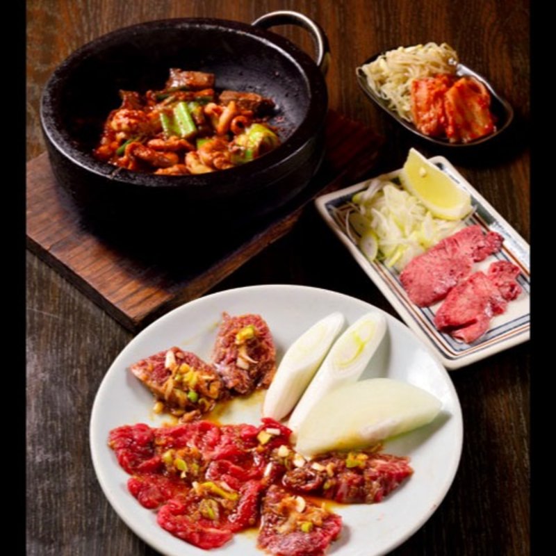 美味しいところを色々食べれるコース(石焼焼肉寿苑)