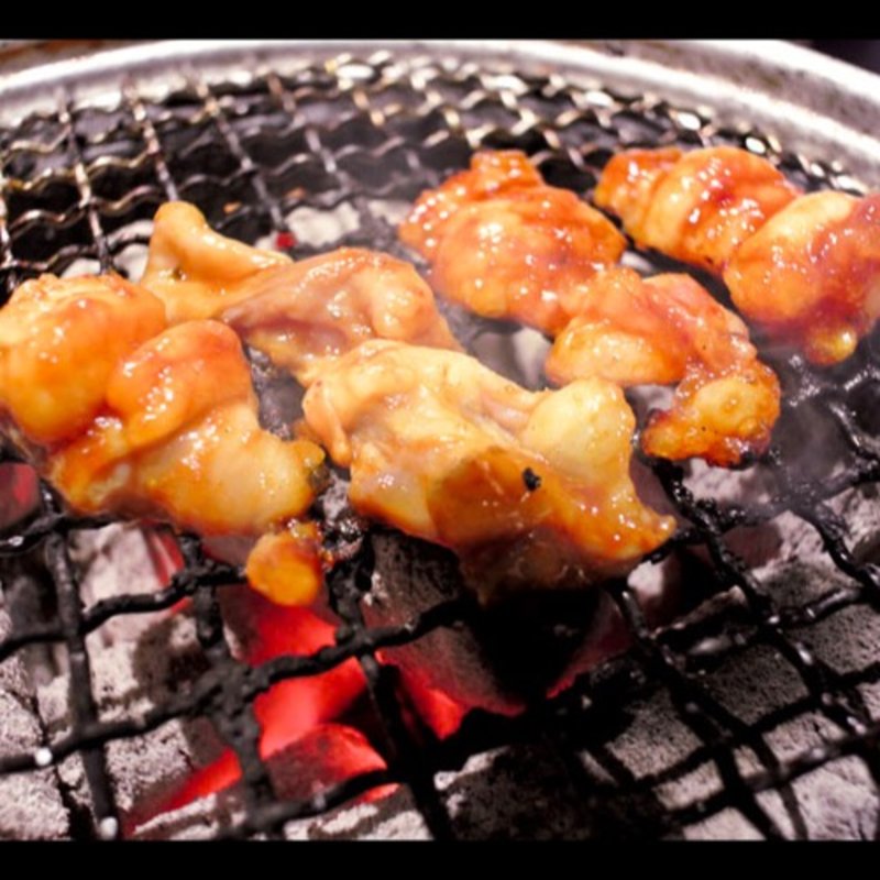 ホルモン9品盛り合わせ(炭火焼肉ぶち赤坂店)