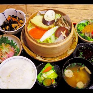 “みのり”野菜御膳(みのる食堂 三越銀座)