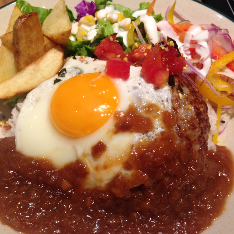 シャリアピンロコモコ(WIRED CAFE ルミネ立川店)