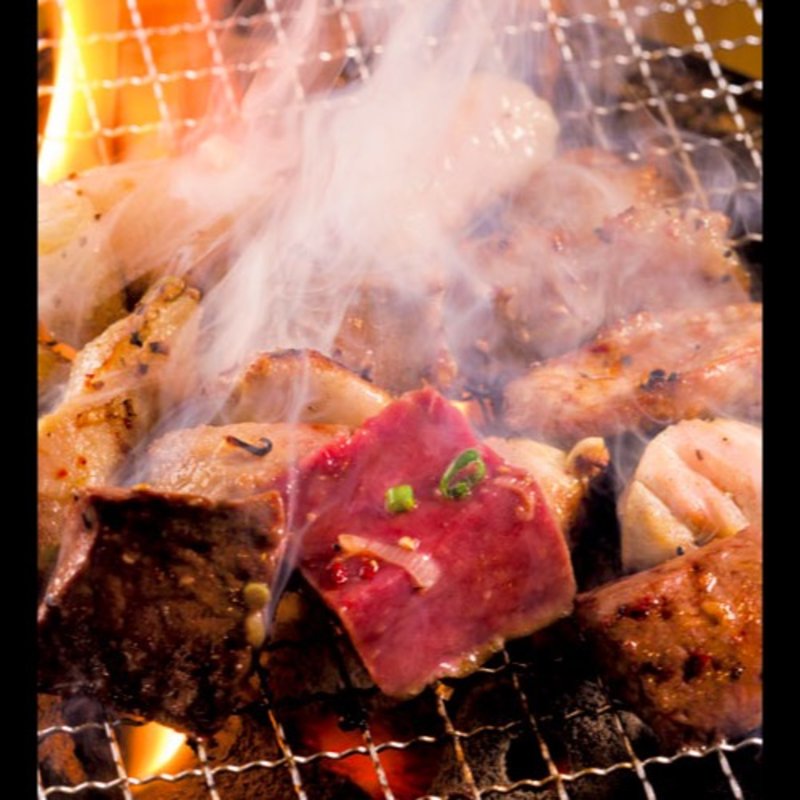 厳選おまかせホルモン盛 大(ホルモンナカジはなれ)