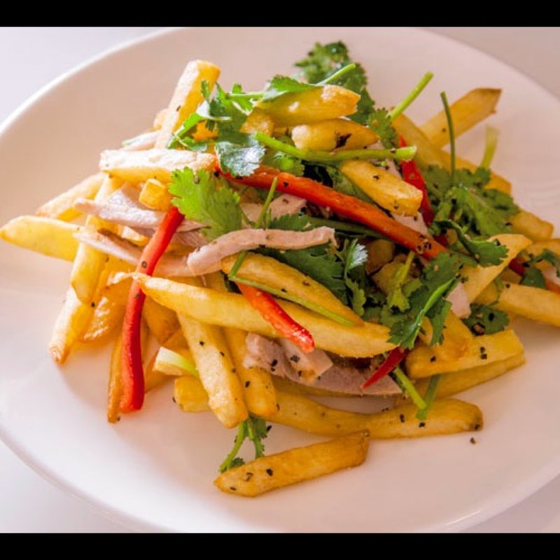 ジャガイモと叉焼の香草和え(味坊)