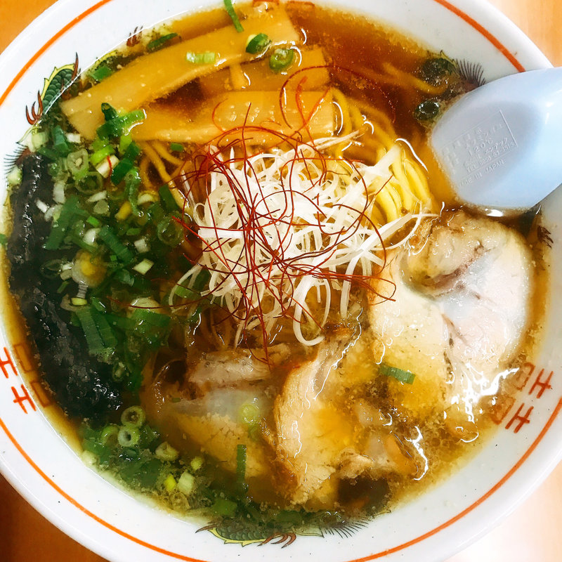醤油ラーメン(らーめん満生 （ラーメン マンショウ）)