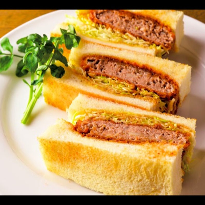 メンチカツサンド(洋食ホクエツ)