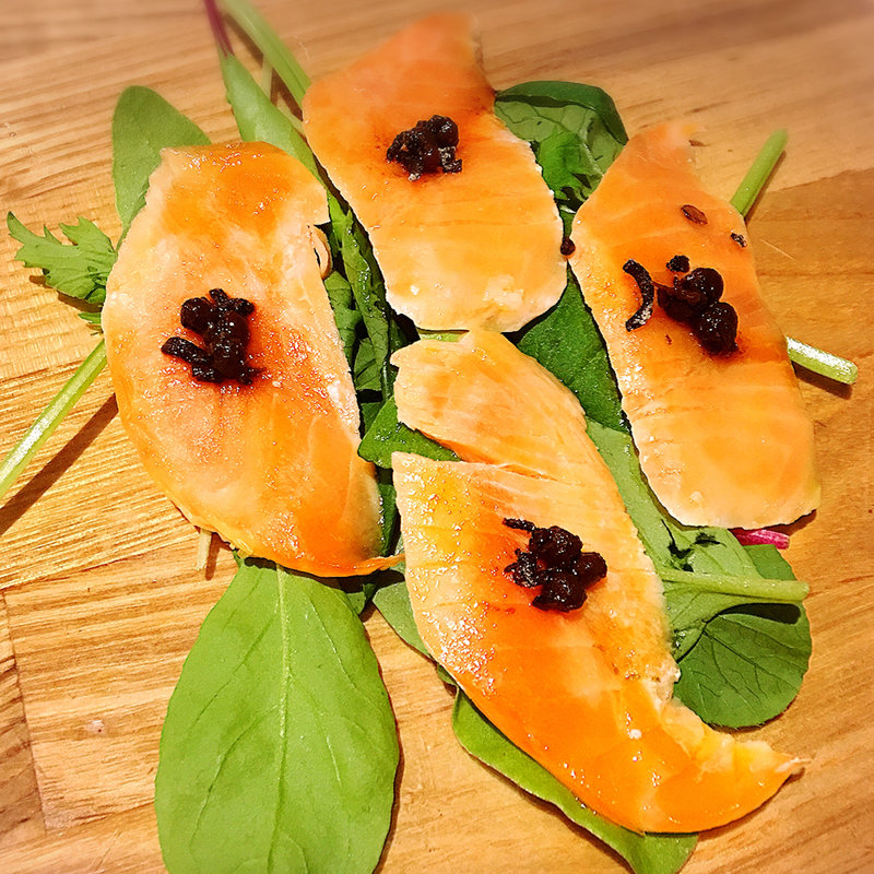 サーモンマリネの有馬山椒(ISOGAMI　FRY　BAR （イソガミ フライ バル）)