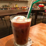 コーヒーフロート(Anone cafe （アノネ カフェ）)
