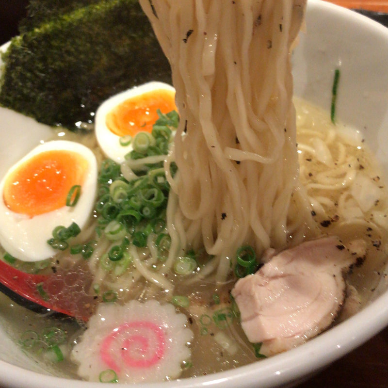塩ラーメン(ラーメンシフク)